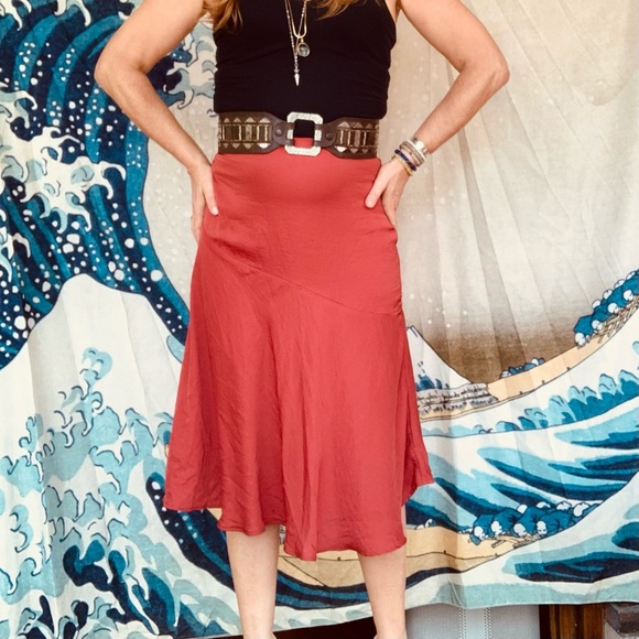 American Eagle Outfitters Dresses & Skirts - NWT American Eagle cranberry flow skirt S